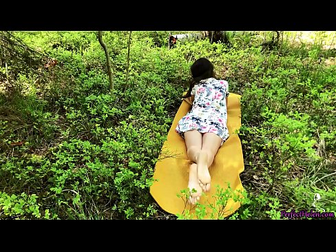 ❤️ Stranger on Tinder Masturbates My Pussy and Fucks Passionately in the woods (En främling på Tinder onanerar min fitta och knullar passionerat i skogen) ️ Super sex at us ❤